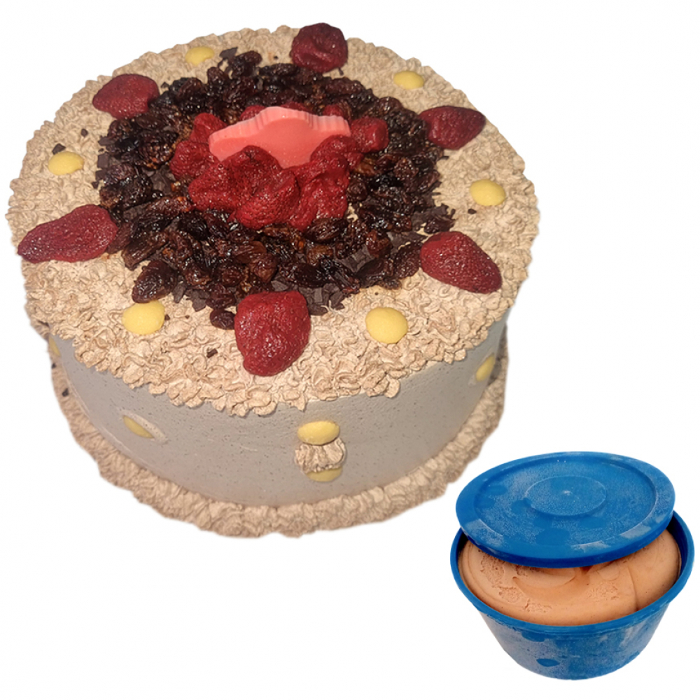 Cake chocolate y fresas de nata (12 comensales) + helado de crema