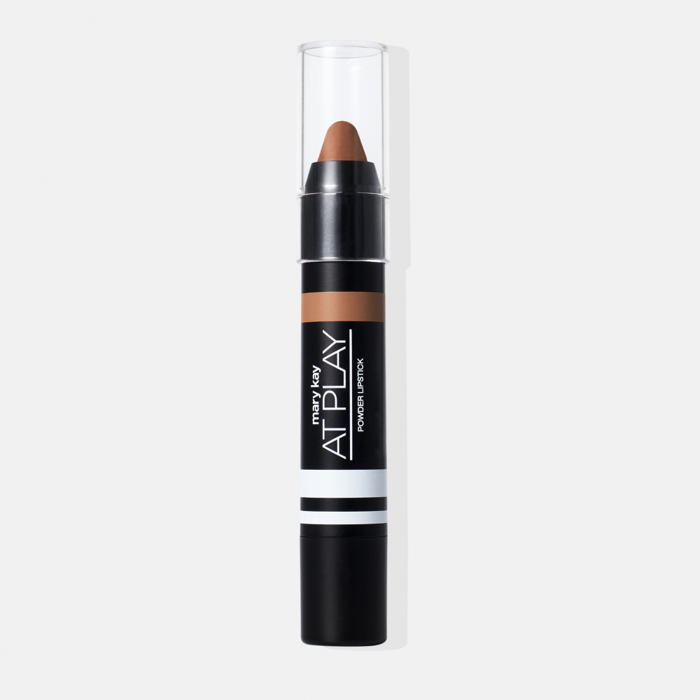Labial con acabado en polvo de Edición Especial crema de caramelo At Play Mary Kay (2.5 g)