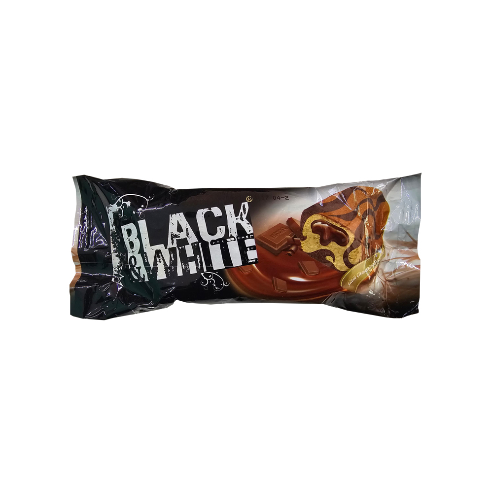 Pastel cubierto de cacao con relleno de chocolate con leche Black & White (55 g / 1.94 oz)